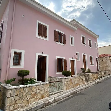 Delfi'S Cozy Maisonette Exterior photo