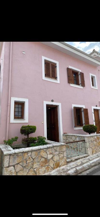 Delfi's Cozy Maisonette * Delphi