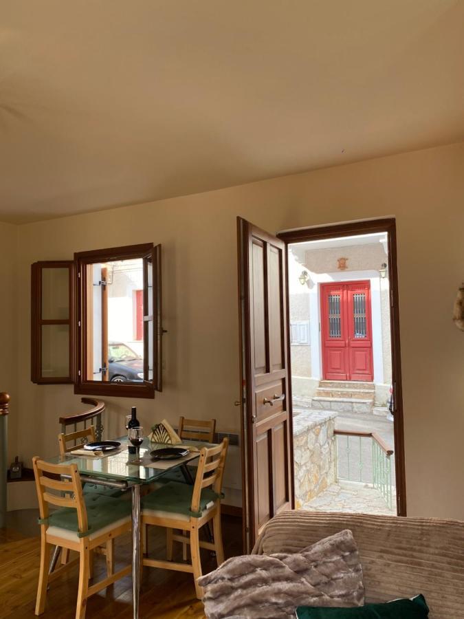 Delfi's Cozy Maisonette *